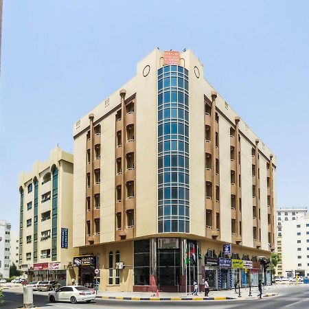 Al Ferdous Hotel Apartment Sharjah Exteriör bild