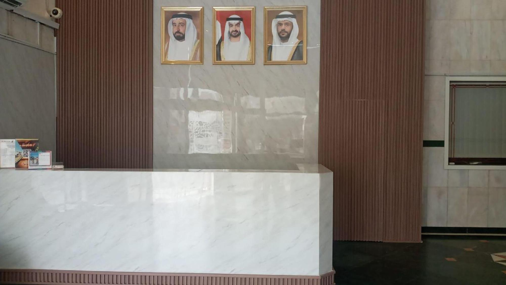Al Ferdous Hotel Apartment Sharjah Exteriör bild