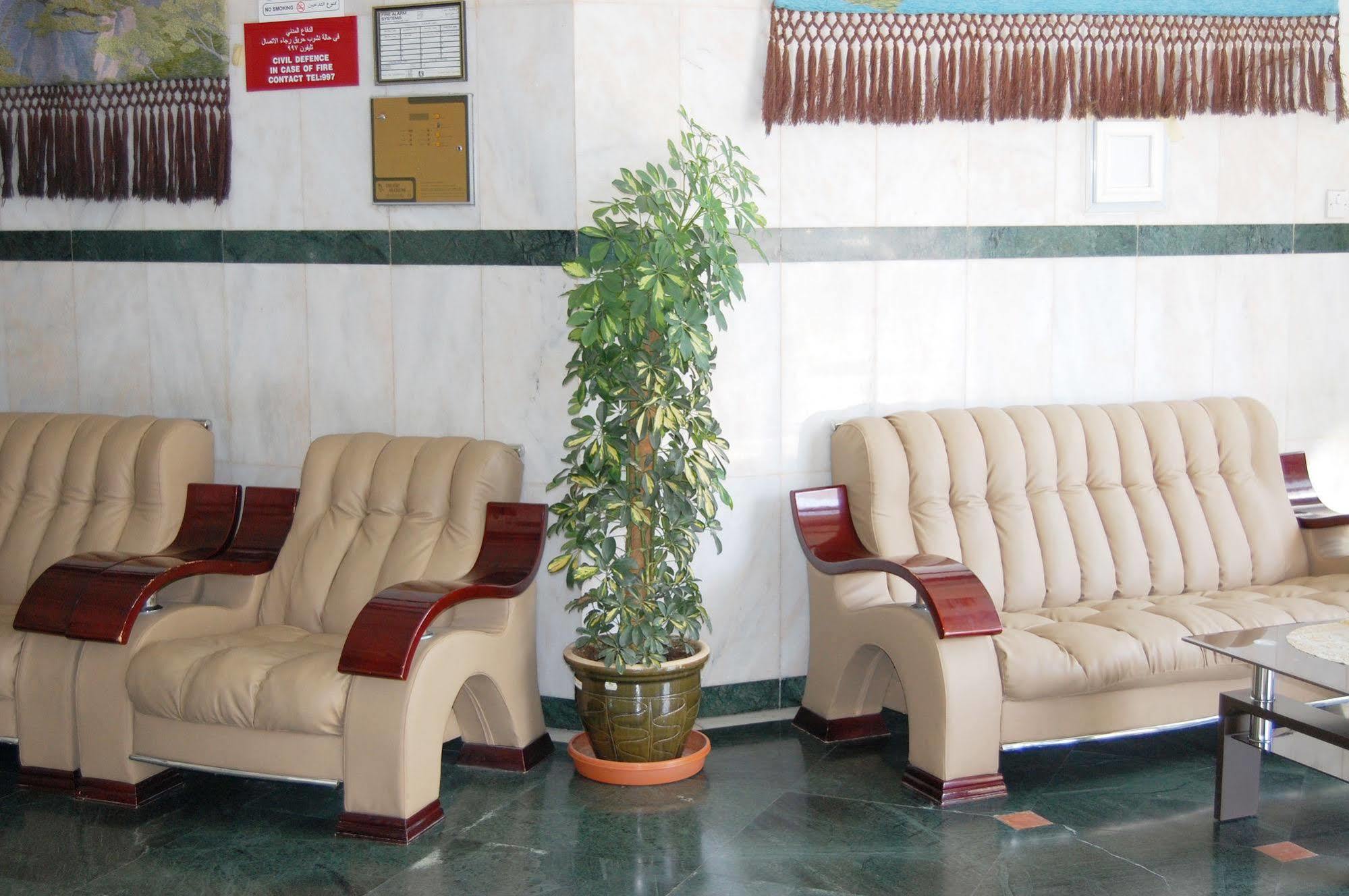 Al Ferdous Hotel Apartment Sharjah Exteriör bild
